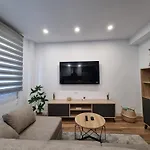 Tu Hogar En - Garaje Grande - 3hab 2banos- Ideal Familias דירה